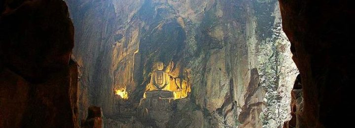 Marble Mountain – Am Phu Cave